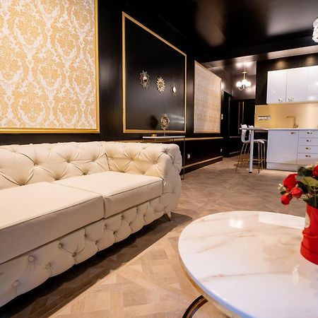 Appartement D'Exception Avec Jacuzzi Виллефранче-Сур-Салне Экстерьер фото